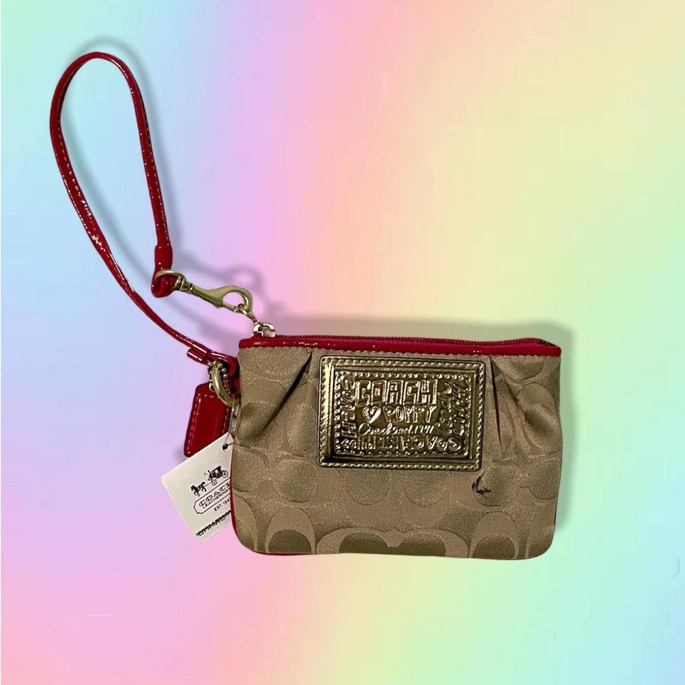 Vintage Coach hand wallet / wristlet / purse from the early 2000s (y2k)